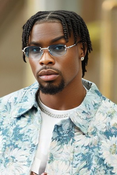 Neo Akpofure as Donald in Shínà