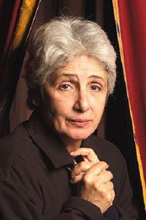 Juliana Carneiro da Cunha as Dona Zizinha in Vazante