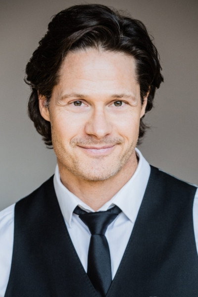 Frédérick de Grandpré as Christian Landrie in Living Memories