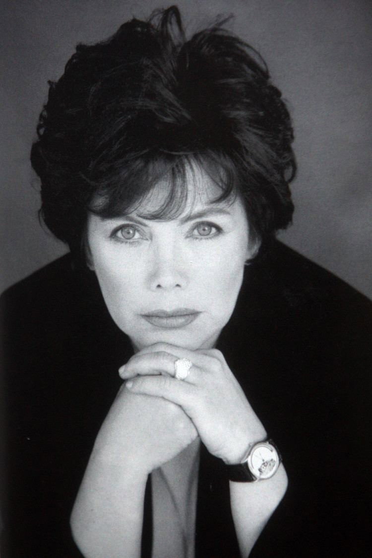 Isabel Pisano as Bilbao in Bilbao