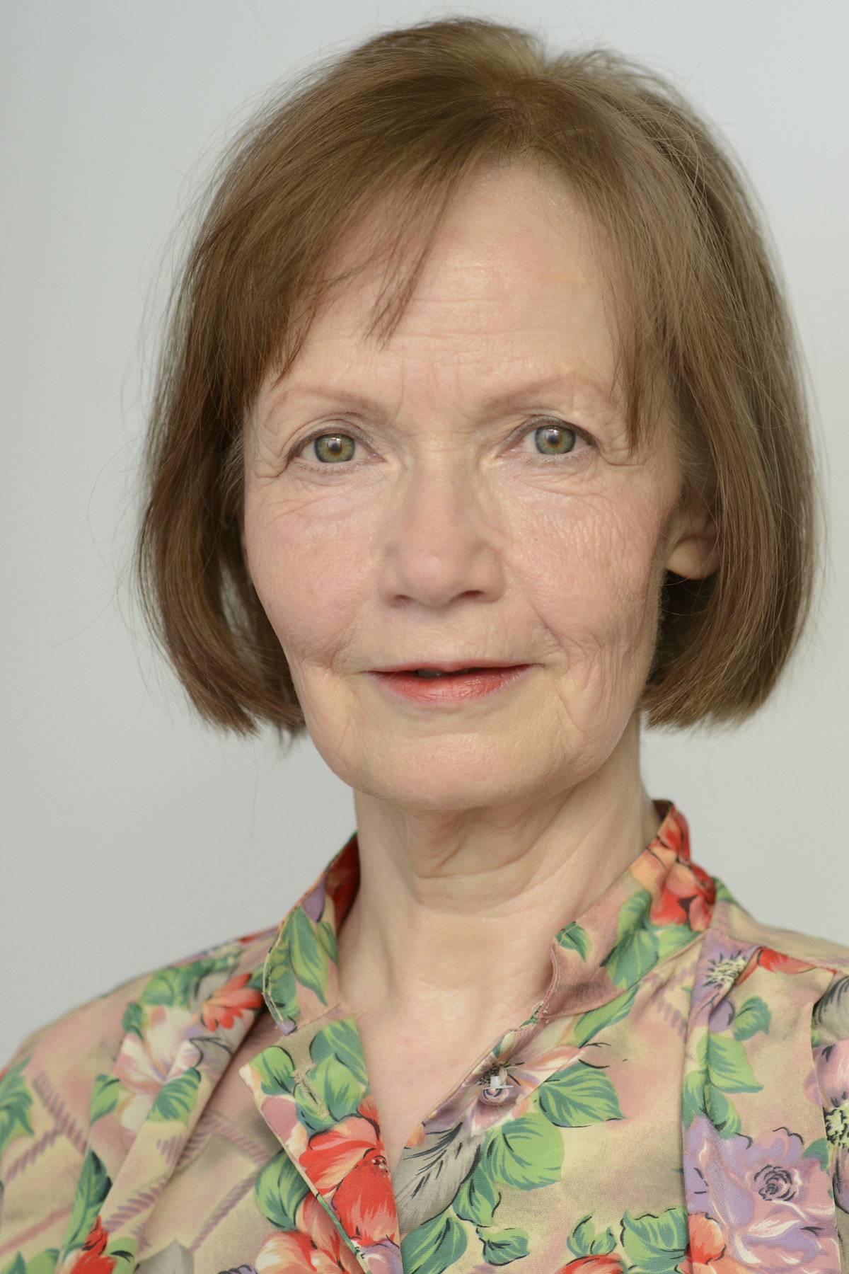Ulla Geiger as Frau KF (voice) in We're Not Shooting a Film