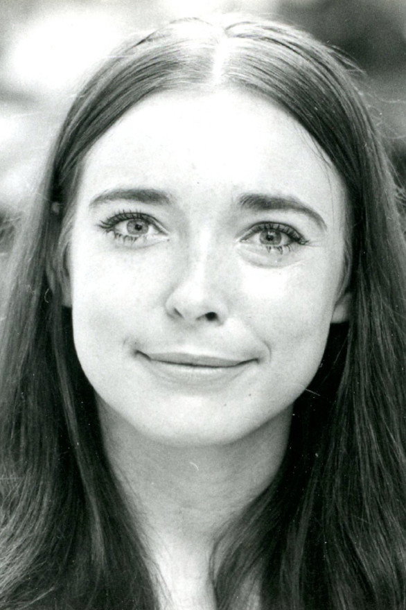 Marie Ahrle as Lolly Schmidt in I, A Lover