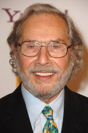 Mark Rydell as Marty Augustine in The Long Goodbye