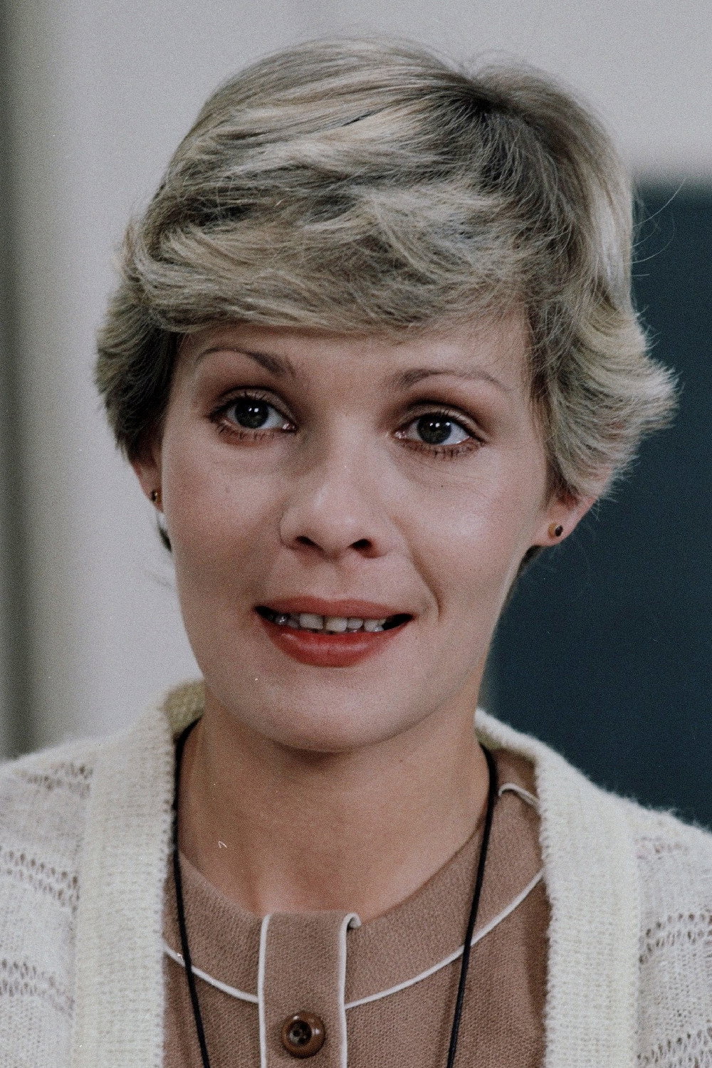 Jana Šulcová as Janáčková in Dwarf