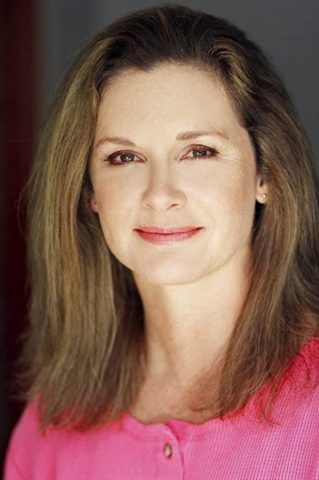 Stephanie Zimbalist as Paula Pratt in Sexual Advances