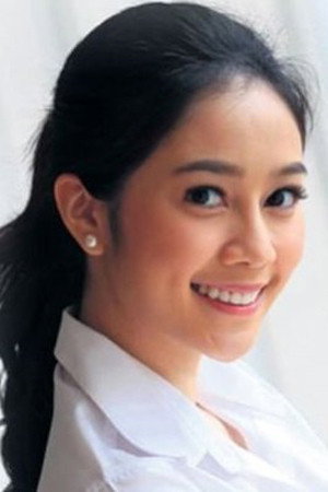 Sarita Eamvasant as Chaiyachet [4th wife] in Chaiyachet