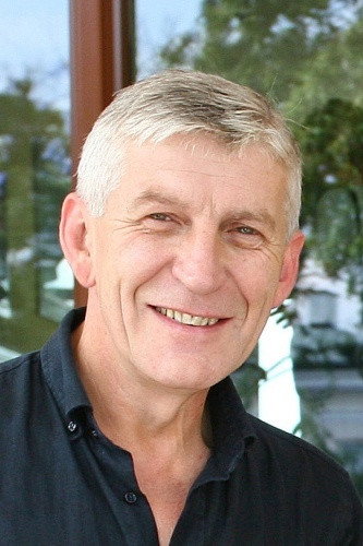 Tadeusz Paradowicz as Zadrożny in Crumbs of War