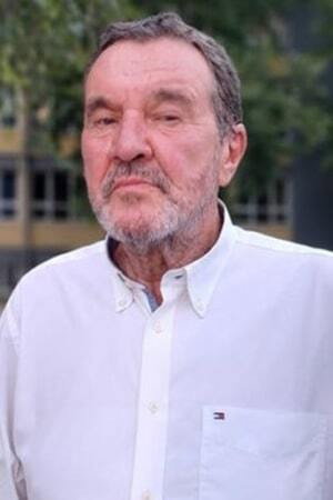 Miodrag 'Miki' Krstović as Sreten in Isolation