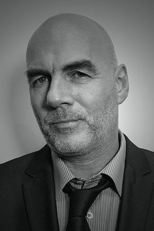 Garry McMahon as Ken in Cutthroat