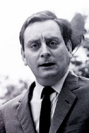 Enrico Simonetti as Ing. Pino Persichetti in Lover Boy