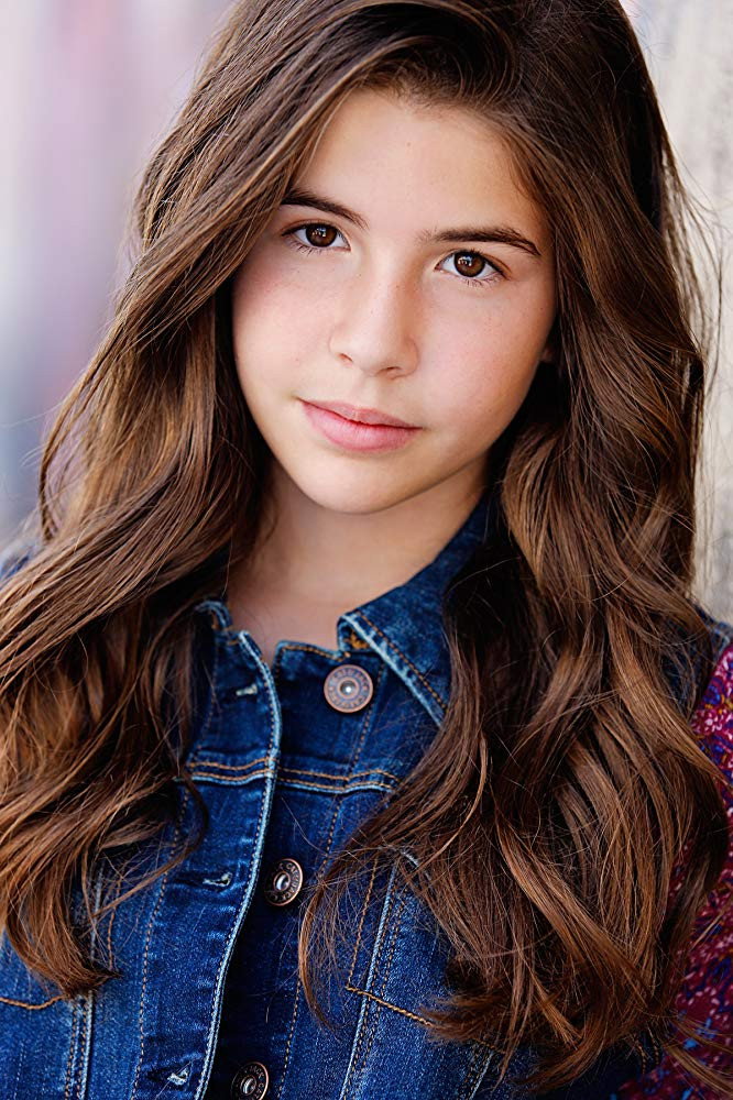 Ava-Riley Miles as Young Jennifer in The Luring