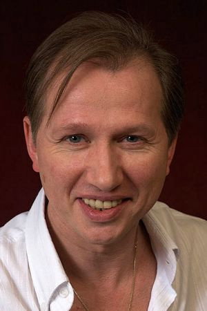 Андрей Анкудинов as Sergei in Plane's Flying to Russia