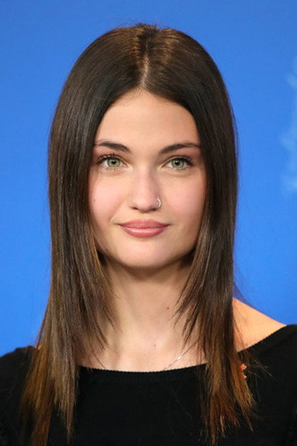 Viviana Aprea as Letizia in Piranhas