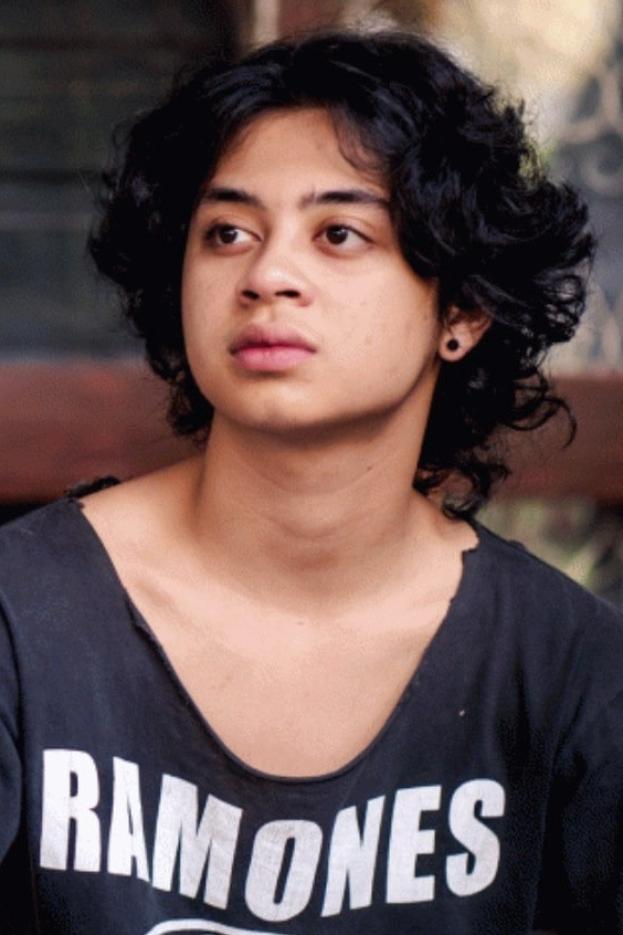 Bastian Steel as Ray in Facetrix