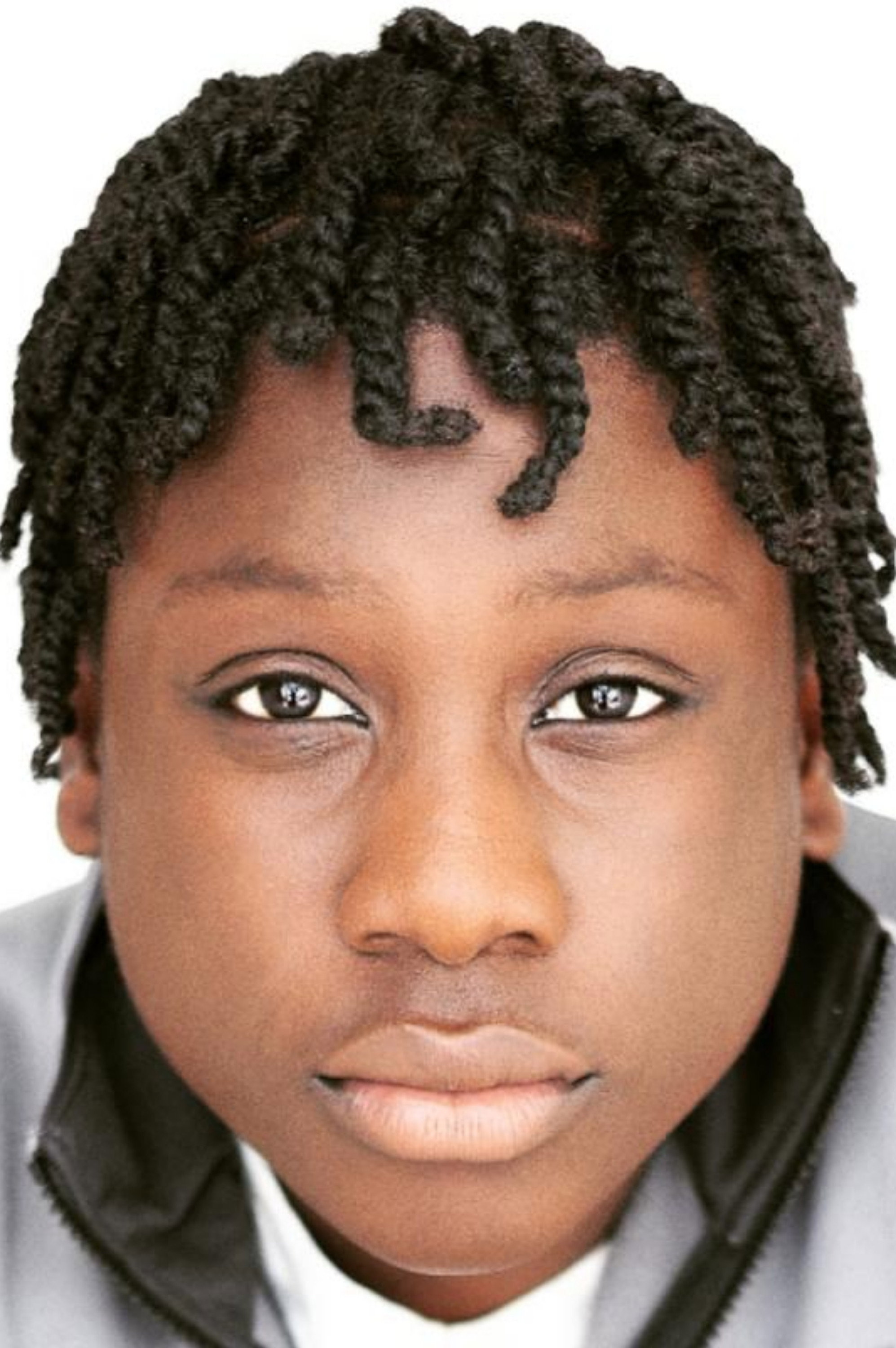 Jaden Osimuwa as Kostas Antetokounmpo in Rise