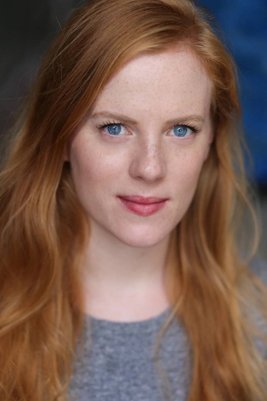 Muireann Bird as Triona in Downpour