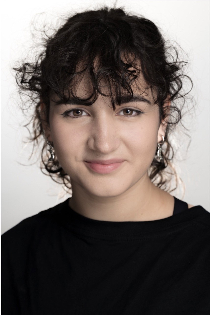 Jordan Kharbat as Crystal in Missing Memories
