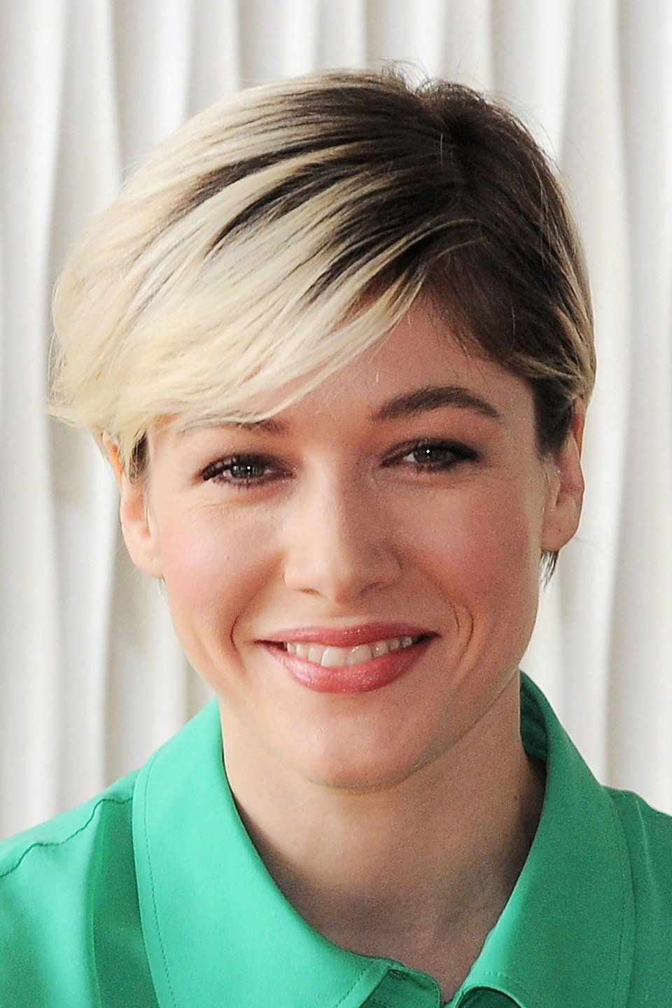 Sarah Felberbaum as Beatrice in I'm Not a Killer