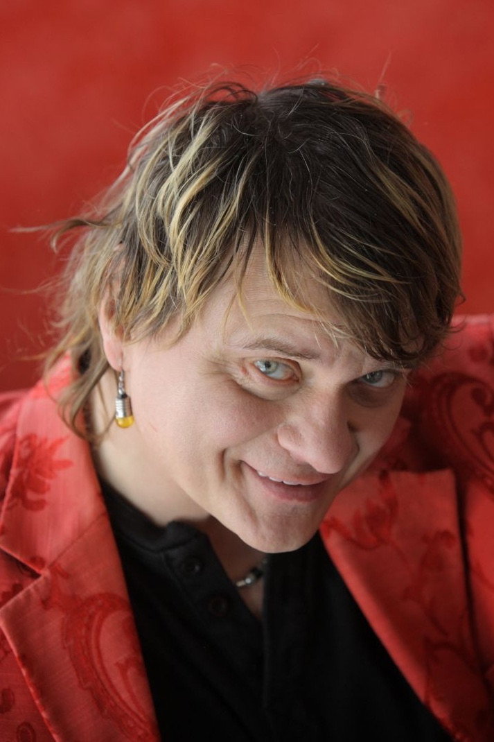 Vilém Čok as Prince in Flames of Royal Love