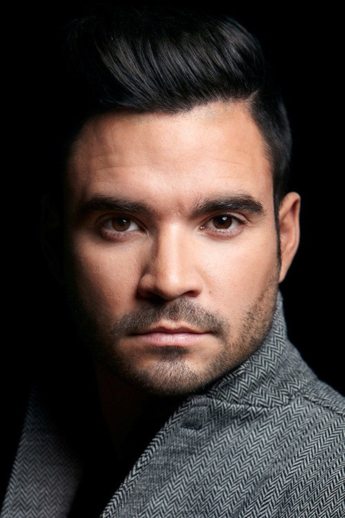 Alexandre Despatie as Self - Judge in Le grand saut