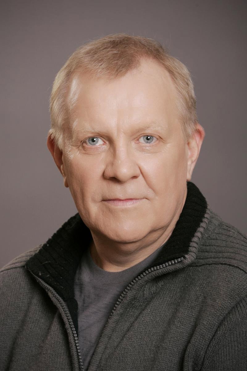 Andrus Vaarik as (voice) in The Wings