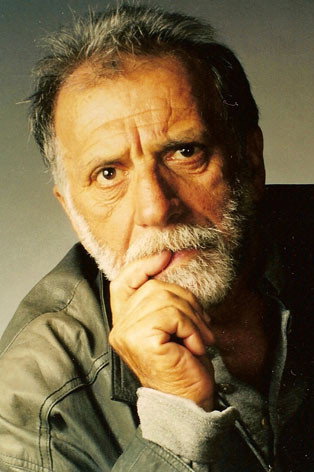 Guará Rodrigues as Self in Samba Chanson