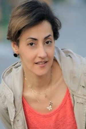 Gehan Anwar as Amany in I want to get married
