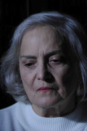 Laura Soveral as Maria Carvalho in Lent