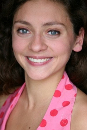 Lise Chevalier as Anaïs in Petits arrangements avec ma mère