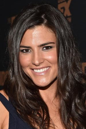 Karen Sours Albisua as Savannah in Negative