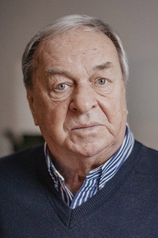 Leszek Piskorz as Henryk Bednarz in Skazane