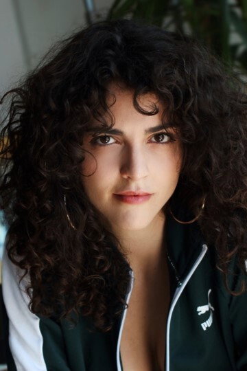 Beatrice Aiello as Cornelia in Me contro Te - La famiglia reale
