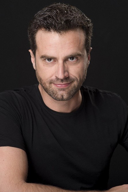 Alejandro Navamuel as Miguel in Pesadilla de Cerámica