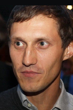 Игорь Хрипунов as Khromov in Road to Berlin