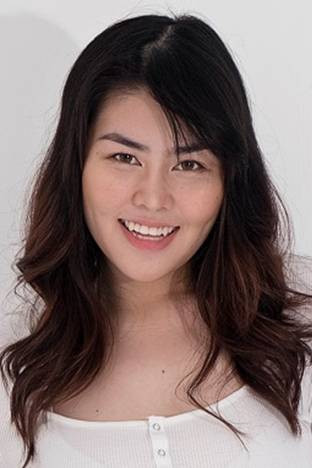 Daniela Carolino as Delia in Sisid Marino