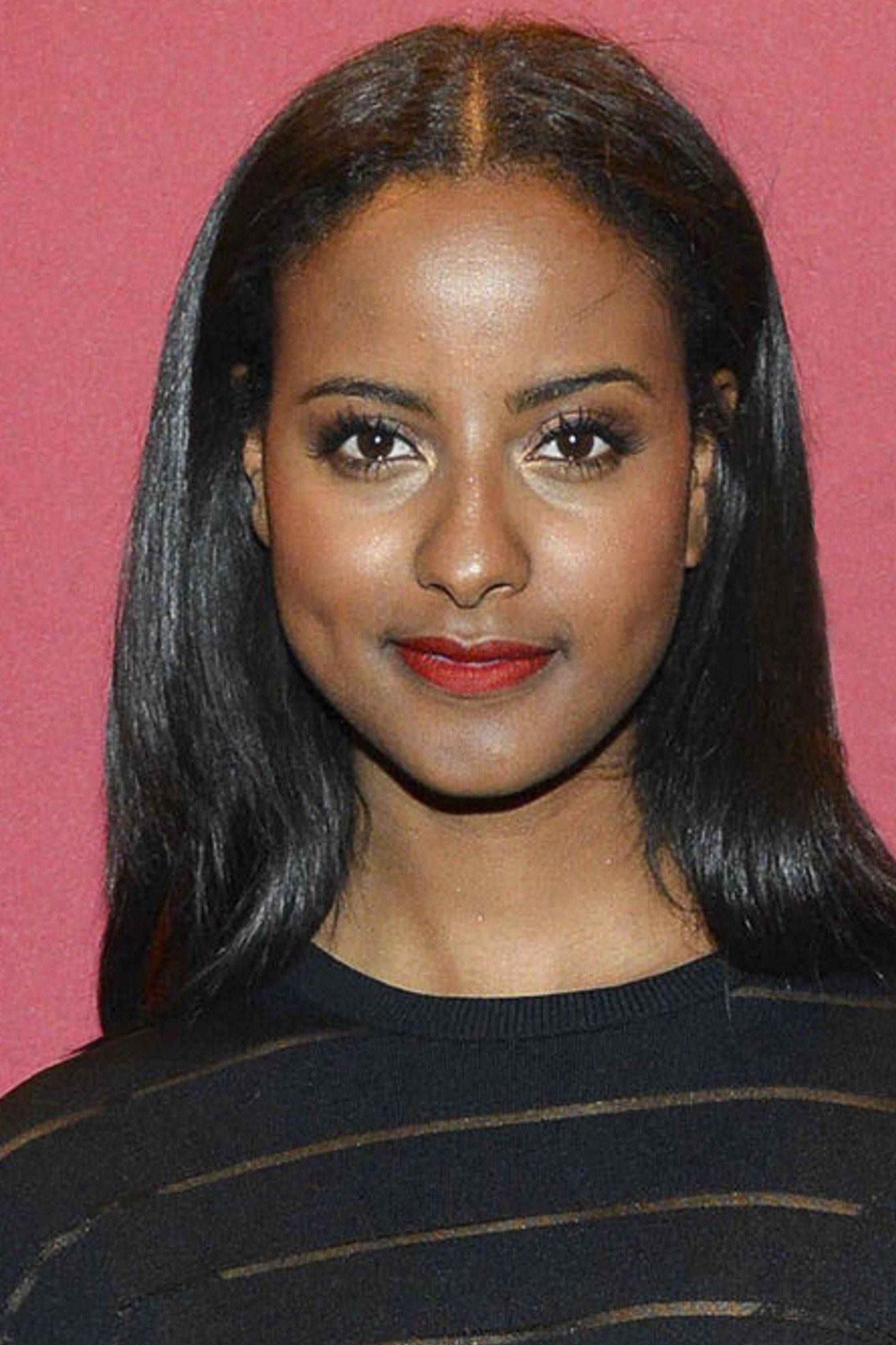 Sara Nuru as Corinna in Otto's Eleven