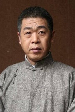 Yin Yuanzhang as Noodle Restaurant Owner in Black Dog