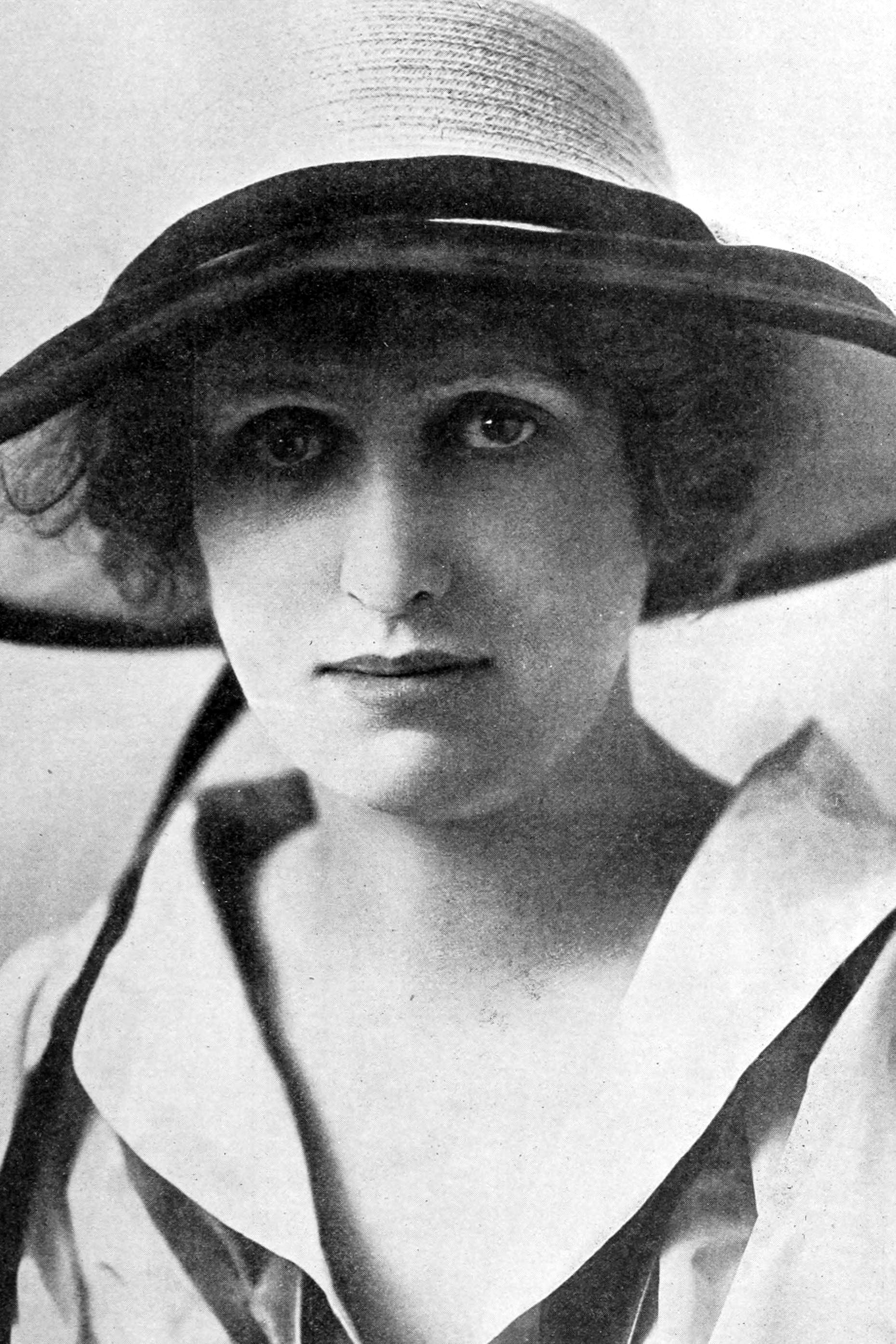 Virginia Norden as Nor in The Ancient Blood