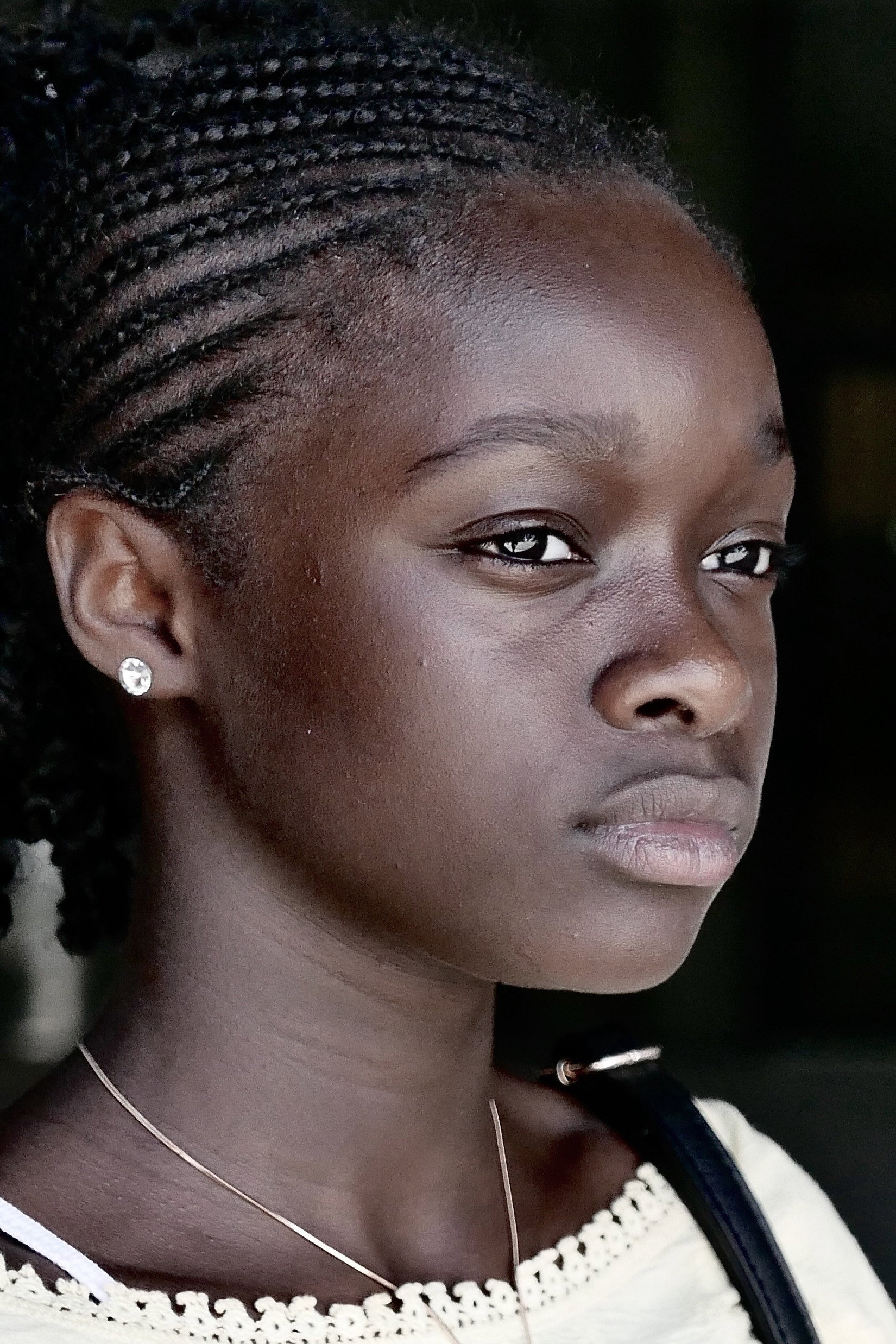 Sokhna Diallo as Aida in Mother(s)