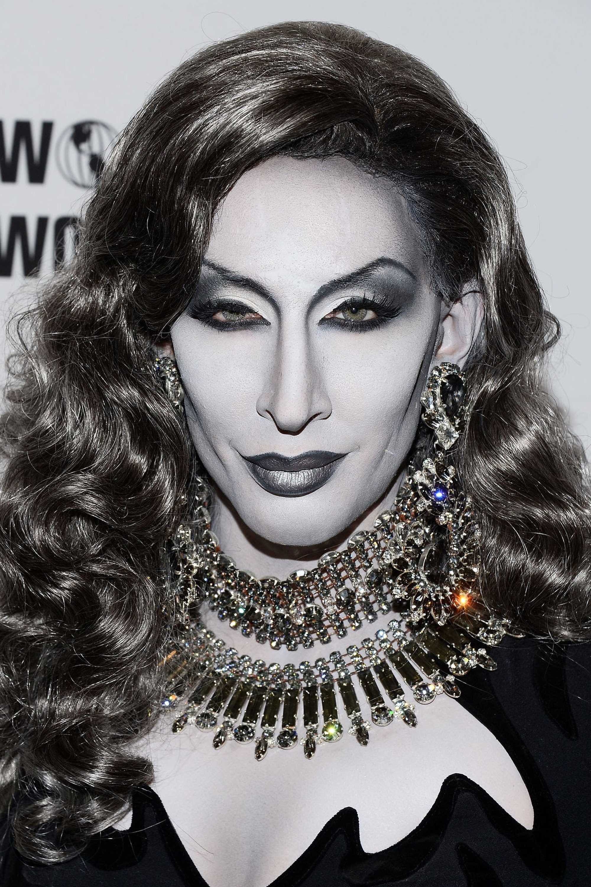 Detox as Self in Werq the World