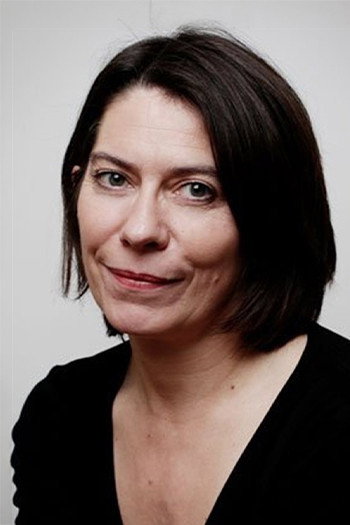 Nathalie Duverne as Yönetmenin Sevgilisi in Su da Yanar