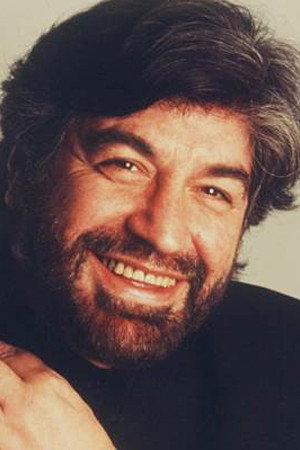 Wagner Tiso as Self in Coração de Estudante