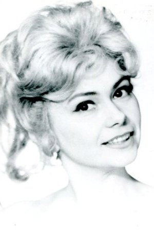 Wiesława Kwaśniewska as Magda in The Marriage of Convenience