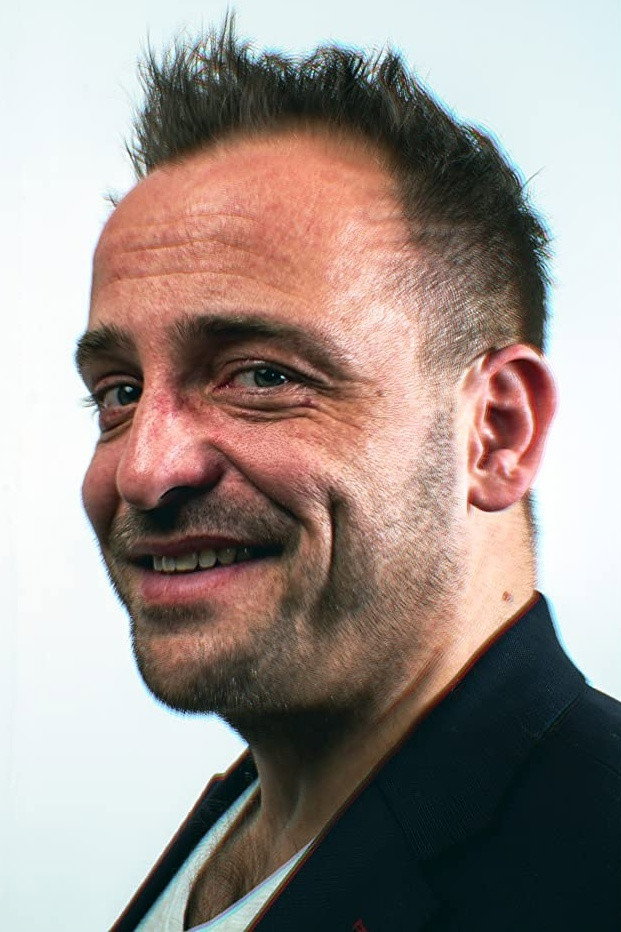 Urs Rechn as Kommissar Nolting in Die Heimsuchung