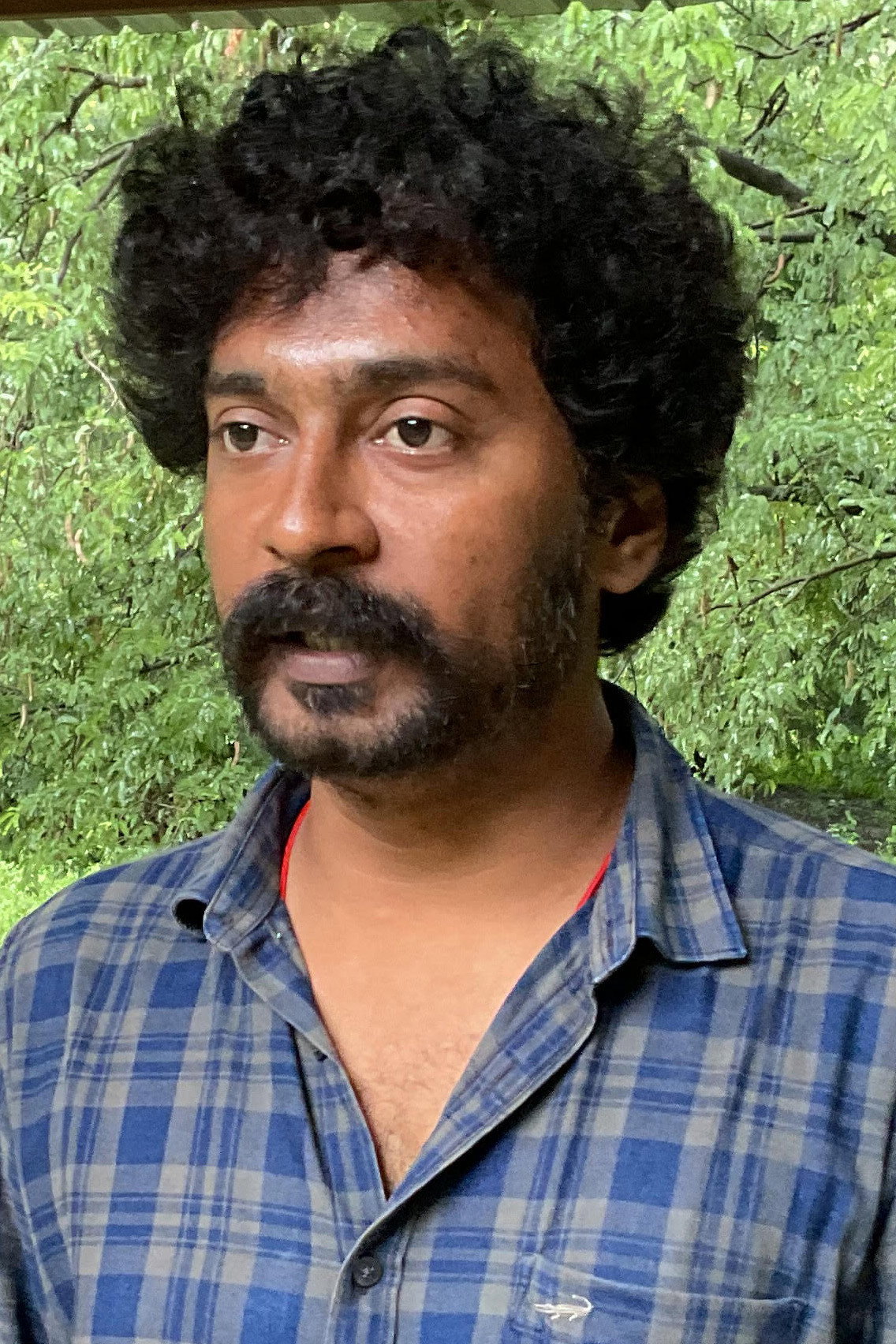 Kungumaraj Muthusamy as Muthaiah in Rail