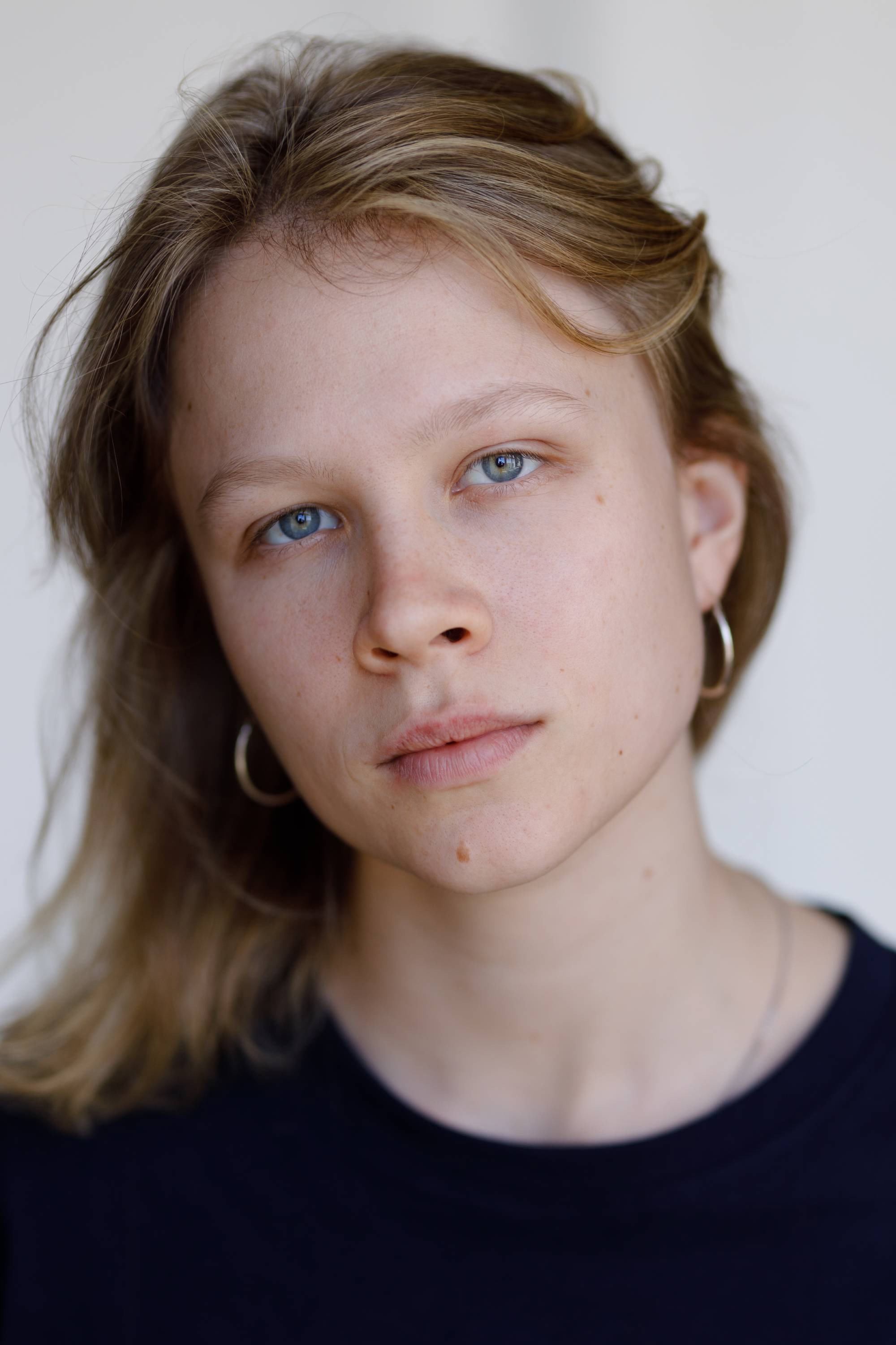 Anna Bachmann as Kim in Harter Brocken: Der Goldrausch