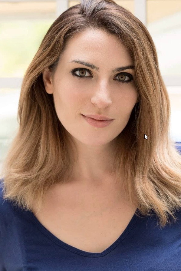 Chynna Skye as Sela in Who We Are Now