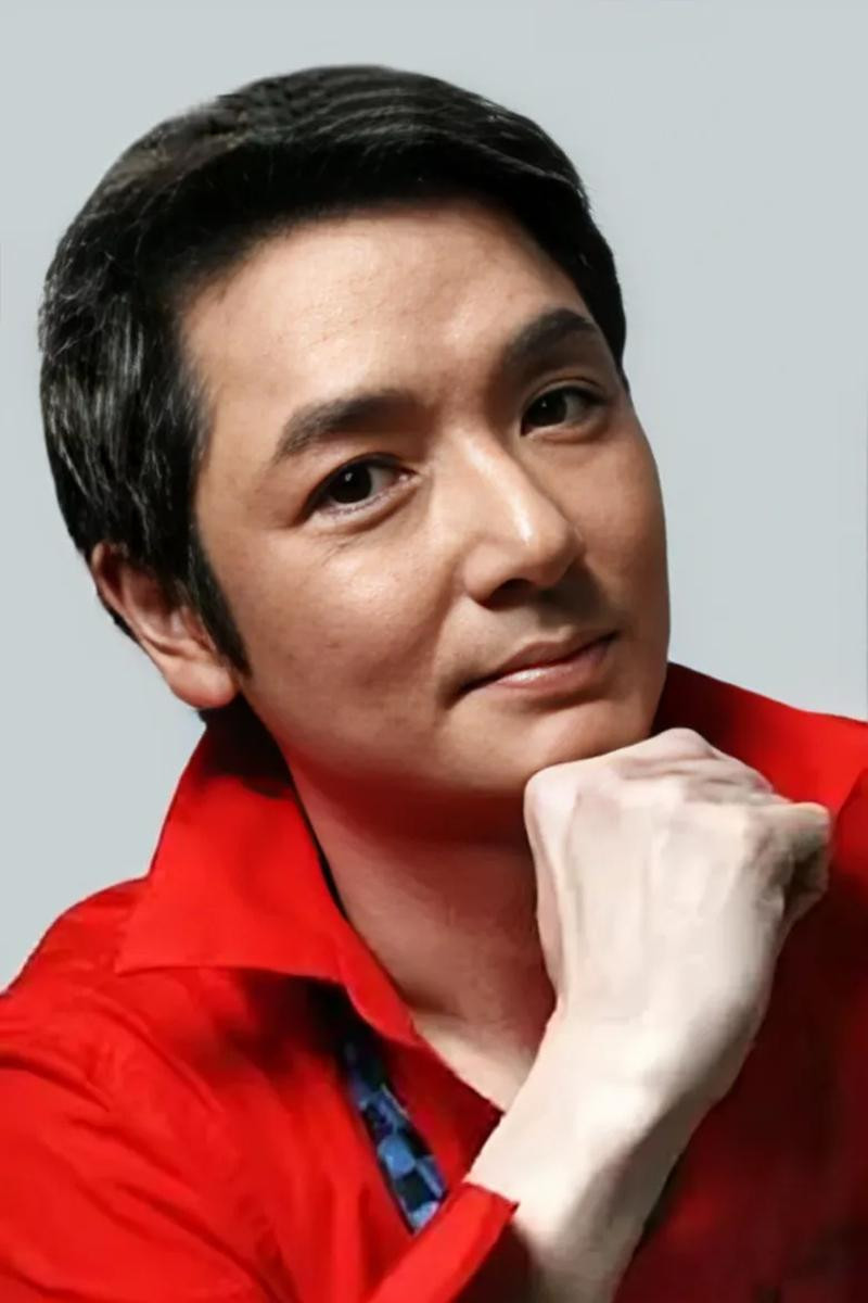 林偉健 as Mr. Hau in 暗戰