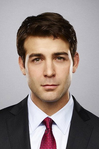 James Wolk as Larry Harris in Spinning Gold