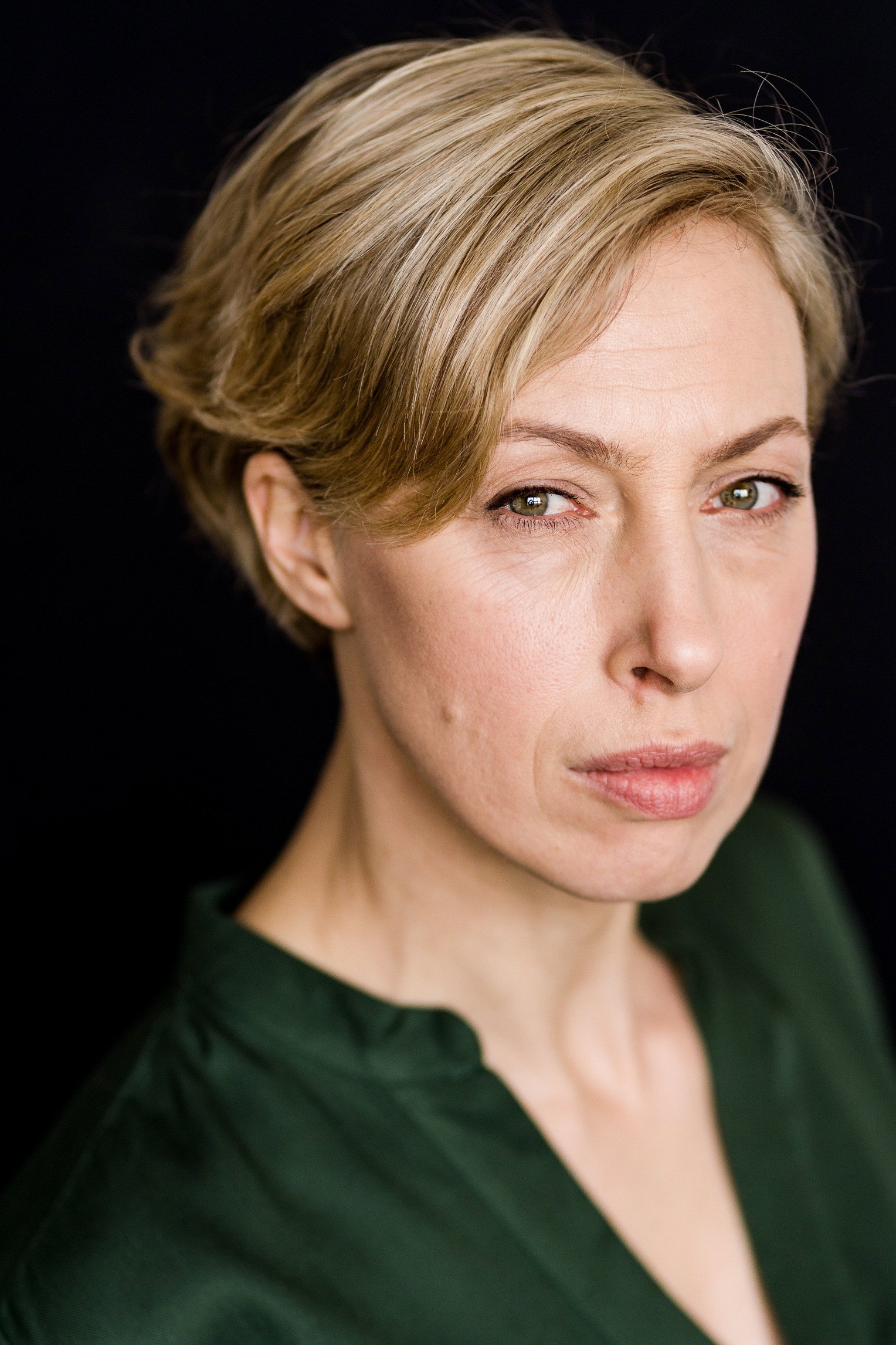 Tiina Tauraite as Tony's Wife in The Temptation of St. Tony